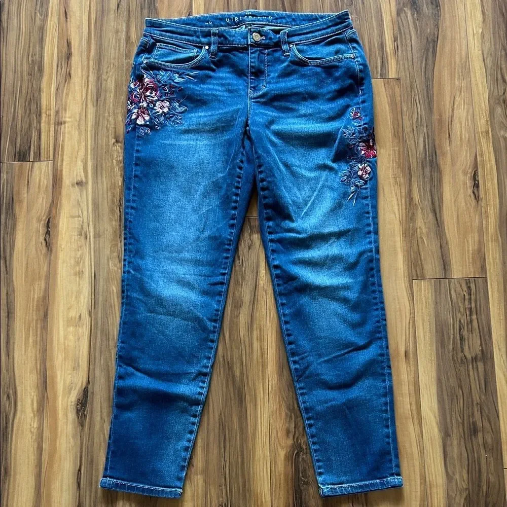 White House Black Market Girlfriend Jeans with Floral Embroidery - Picture 6 of 8